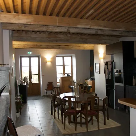 Frühstückspension Maison Georges Couthon *